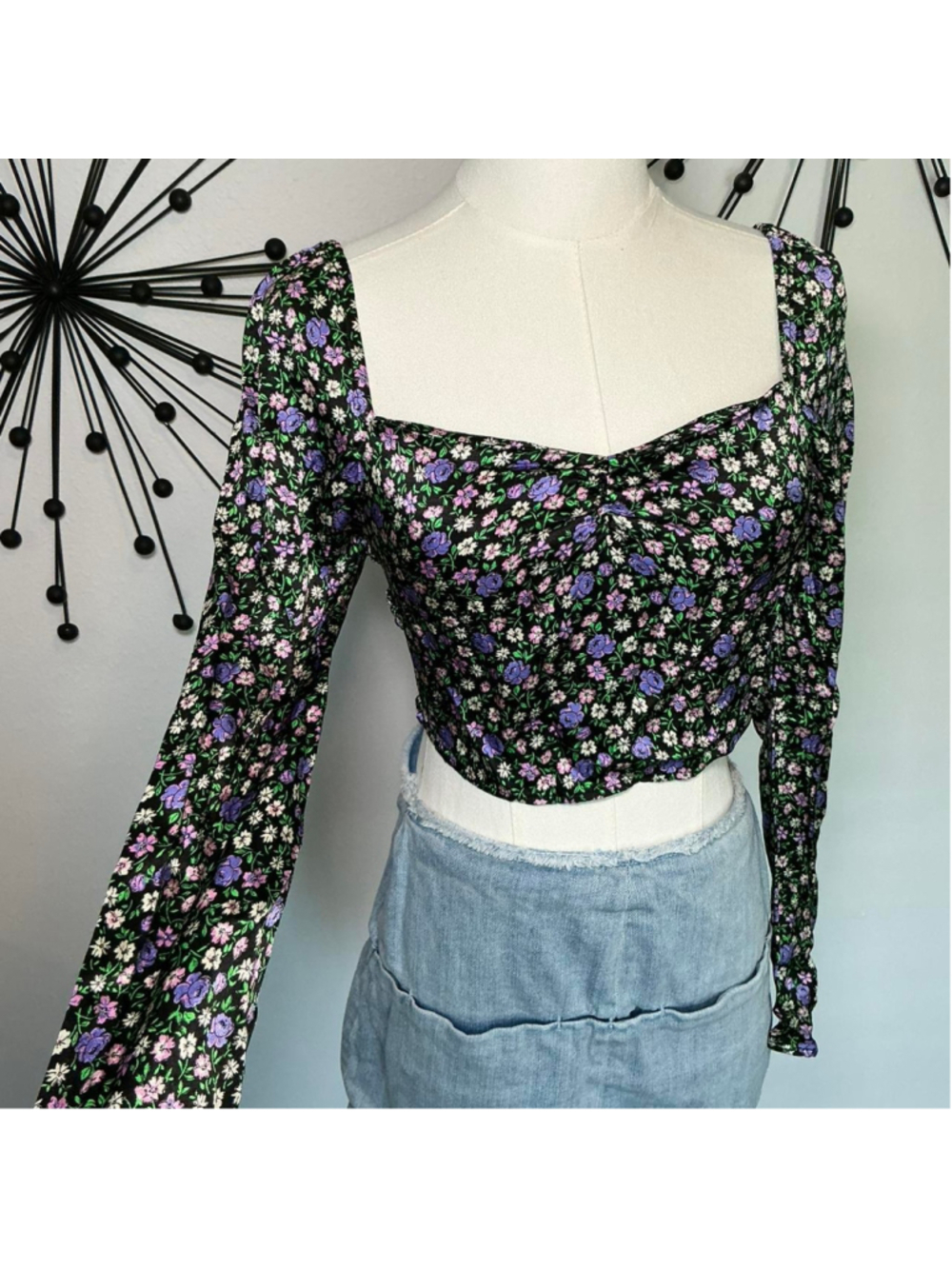 Topshop Petite Black Floral Long Sleeve Corset Crop Top Size US 4 - Picture 3 of 4